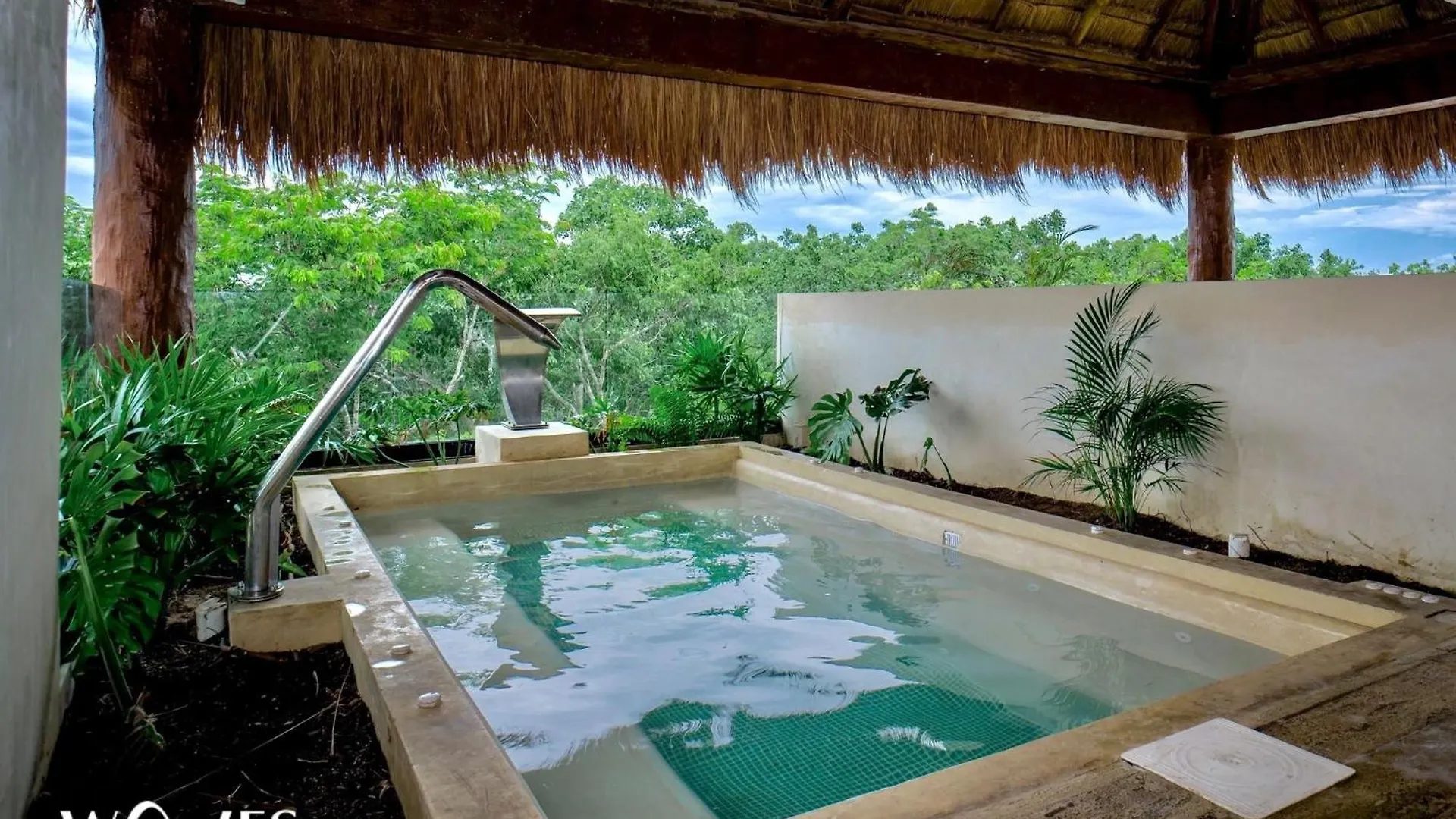 1 Br. Apartment w/Jungle View + Top LX Amenities Tulum Mexiko